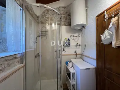 Kamena kuća 100 m², Mošćenička Draga - panoramski pogled na more - 10