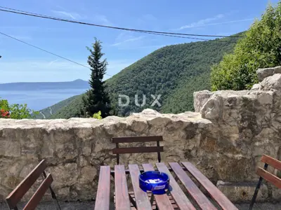 Kamena kuća 100 m², Mošćenička Draga - panoramski pogled na more