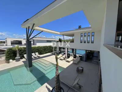 Haus zum Kauf in Krk - Okolica, 370 m² - 4