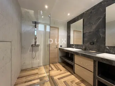 Haus zum Kauf in Krk - Okolica, 370 m² - 15