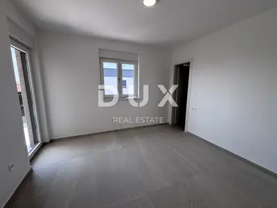 Wohnung zum Kauf in Privlaka, 165,9 m² - 12