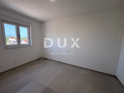Wohnung zum Kauf in Privlaka, 165,9 m² - 9