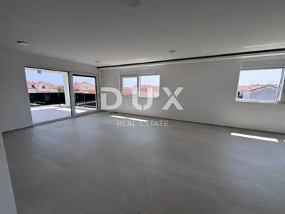 Wohnung zum Kauf in Privlaka, 165,9 m² - 5