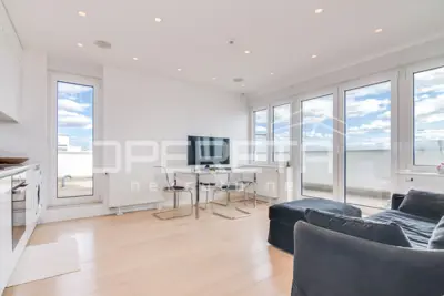 STAN, NAJAM, CENTAR, VOJNOVIĆEVA, 2-SOBAN, 47 m². (45 m² terasa) + parking u javno