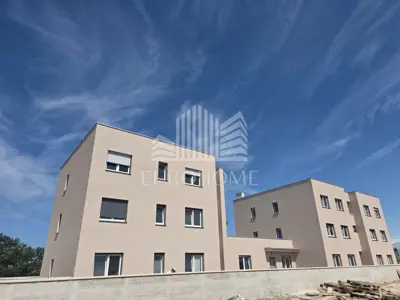 Zaton, odlična prilika! povoljna cijena! - 5