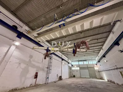 Kvarner, Novi Vinodolski, commercial building 3,776 m², yard 9,362 m² - 12