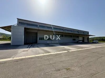 Kvarner, Novi Vinodolski, commercial building 3,776 m², yard 9,362 m² - 2