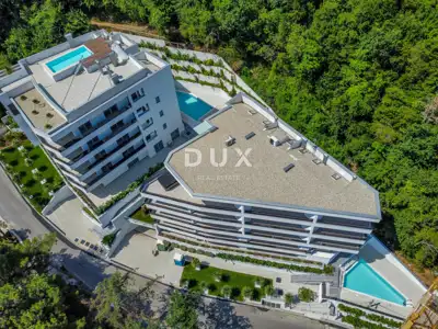 Wohngebäude 968 m², Opatija - Centar, Pool und Aufzug - 5