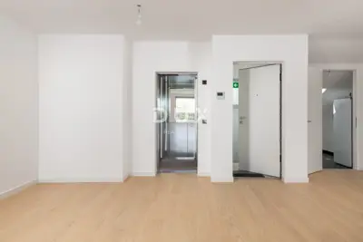 Wohngebäude 968 m², Opatija - Centar, Pool und Aufzug - 12