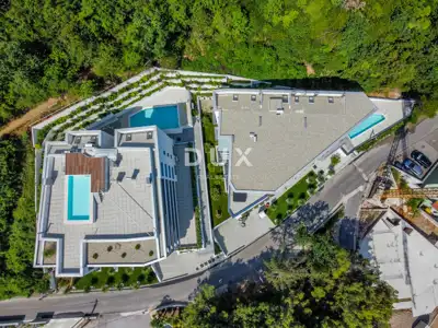 Wohngebäude 968 m², Opatija - Centar, Pool und Aufzug - 19
