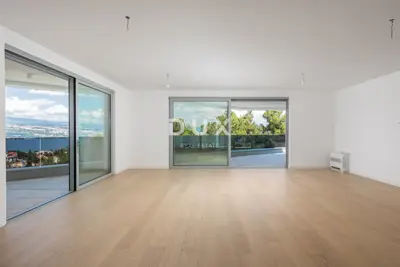 Wohngebäude 968 m², Opatija - Centar, Pool und Aufzug - 11
