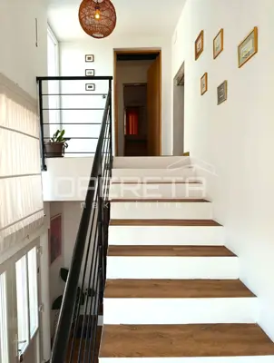 Kuća 300 m², Režanci kod Svetvinčenta, potpuno renovirana i namještena - 14