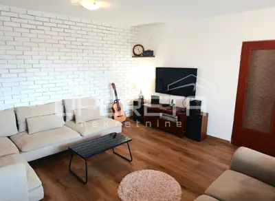 Kuća 300 m², Režanci kod Svetvinčenta, potpuno renovirana i namještena - 8