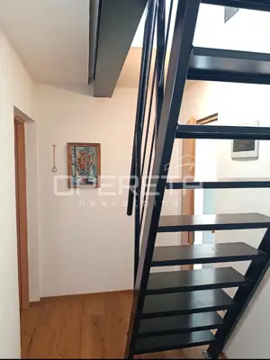 Kuća 300 m², Režanci kod Svetvinčenta, potpuno renovirana i namještena - 7