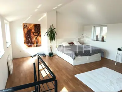 Kuća 300 m², Režanci kod Svetvinčenta, potpuno renovirana i namještena - 19