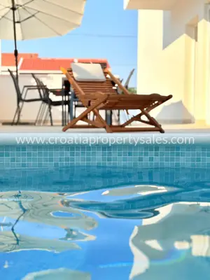 Kuća 267 m², Podstrana uz more, privatni put do plaže - 5
