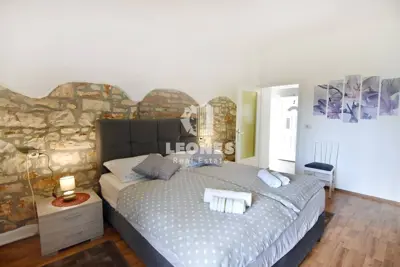Kuća 290 m² u Umagu, prvi red do mora - 19