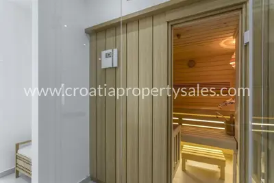 Villa 400 m², Omiš - pool and natural surroundings - 5