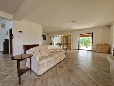 Imanje 600 m², Brtonigla - mirna lokacija u prirodi - 11