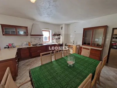 Imanje 600 m², Brtonigla - mirna lokacija u prirodi - 13