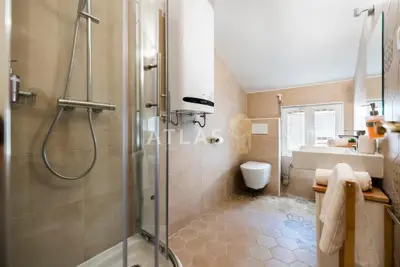 Stan 43 m², Rovinj centar - uhodan turistički najam - 16