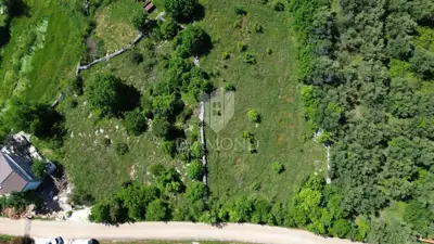 Building land 3,830 m², Marčana - by the road - 9