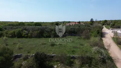 Building land 3,830 m², Marčana - by the road - 6