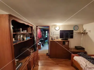 Kuća 200 m², Slunj centar - pogled na Slunjčicu - 13