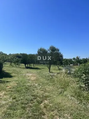 Building plot, Rakalj - quiet location and two access roads - 3