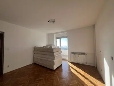 VIŠKOVO, detached house with commercial space, 2 garages - 9