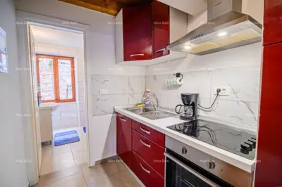 Verkauf einer möblierten und renovierten Wohnung - erste Reihe zum Meer! Umag