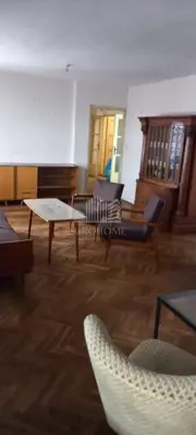 Stan 92 m², Donji grad, Crvenog križa - prostran i svijetao