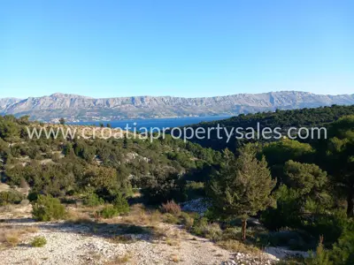 Landwirtschaftsfläche 6.534 m², Brač - Meerblick - 6