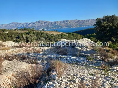 Poljoprivredno zemljište 6.534 m², Brač - pogled na more