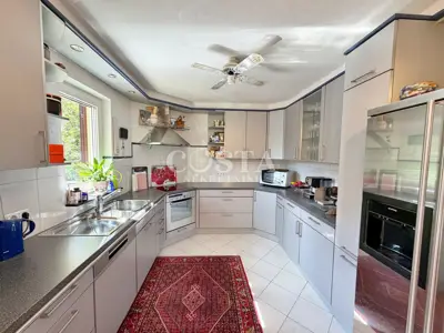 Haus 170 m², Ražanac - 3 Schlafzimmer und Meerblick - 10