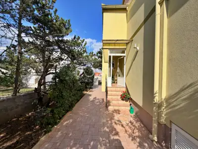 Haus 170 m², Ražanac - 3 Schlafzimmer und Meerblick - 5
