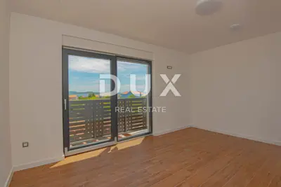 Villa 140 m², Vodice - Dachterrasse und Meerblick - 5