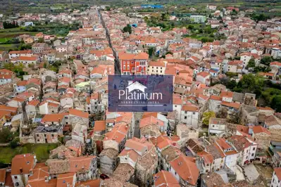 Baugrundstück 2.800 m², Vodnjan - ruhige Lage