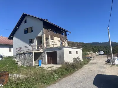 House 350 m², Mrkopalj - detached, 3 floors - 2