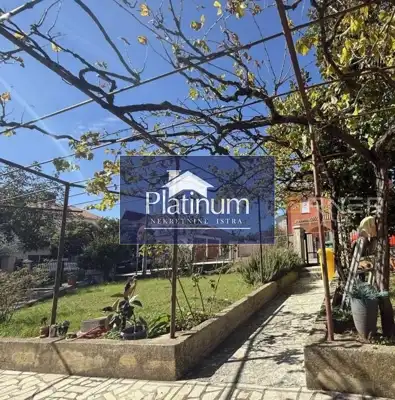 Apartment 135 m², Pula - Busoler, 3 bedrooms and 2 bathrooms - 2