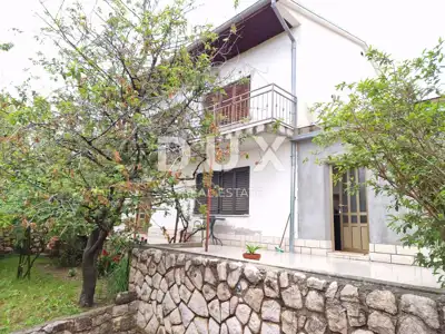 BRIBIR - freistehendes Haus mit Garten auf ruhiger Lage