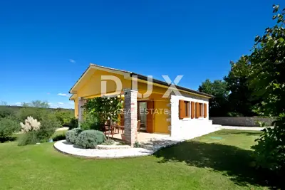 Haus 156,95 m², Labin - Pool und Garten - 3