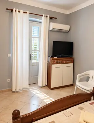 Apartment 37.5 m², Opatija - Centar, 100 m from the sea