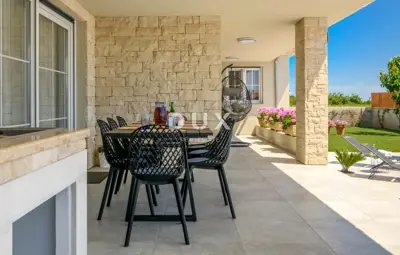 House for sale in Marčana, 145 m² - 11
