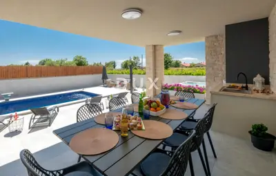 House for sale in Marčana, 145 m² - 10