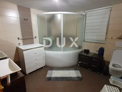 ZADAR, BORIK - Stan na top lokaciji! Dugoročni najam! 4S+DB, 130 m² - 11