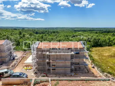 ISTRA, MUNTRILJ - Detached house with pool - 2