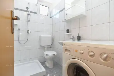Na prodaju kuća s apartmanima u Štinjanu. - 9