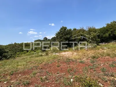 Građevinsko zemljište 1.340 m², Juršići, mir i privatnost - 3