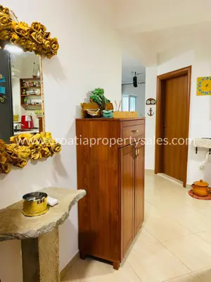 Apartment on Brač, near the sea and the beach, quiet green location - 13